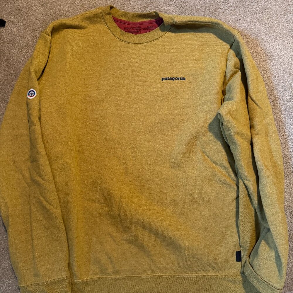 PATAGONIA 3XL CREWNECK SWEATSHIRT GOLD/YELLOW